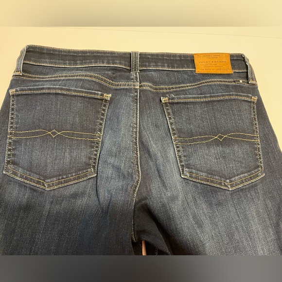 Lucky Brand Sweet Bootcut Mid Rise Denim Jeans Women's size 10/30 Regular - Picture 3 of 7